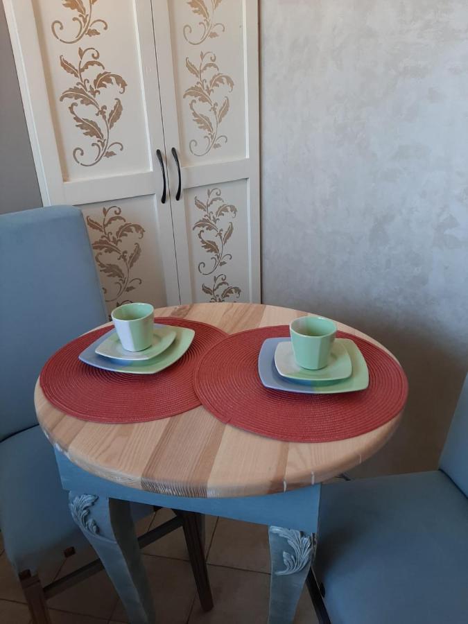 Appartement Restauro Apartament à Buzău Extérieur photo